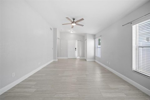 House in Riverview, Florida 4 bedrooms, 148.64 sq.m. № 1757024 - photo 10