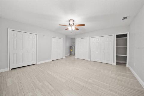 House in Riverview, Florida 4 bedrooms, 148.64 sq.m. № 1757024 - photo 19