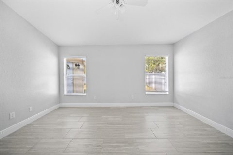 House in Riverview, Florida 4 bedrooms, 148.64 sq.m. № 1757024 - photo 11