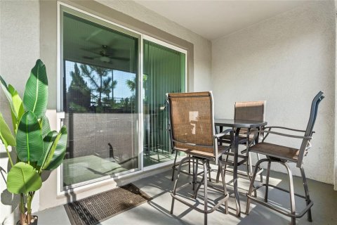 House in Zephyrhills, Florida 2 bedrooms, 131.27 sq.m. № 1857657 - photo 24