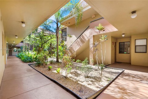 Copropriété à vendre à Miami Lakes, Floride: 1 chambre, 59.46 m2 № 1777720 - photo 18