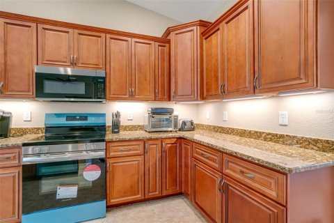 House in Port Charlotte, Florida 3 bedrooms, 149.67 sq.m. № 1525130 - photo 21