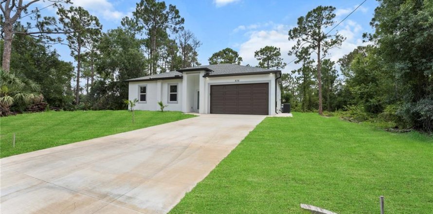 House in Lehigh Acres, Florida 3 bedrooms, 117.99 sq.m. № 1844995