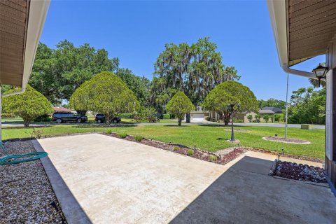House in Wildwood, Florida 3 bedrooms, 193.24 sq.m. № 1129738 - photo 6