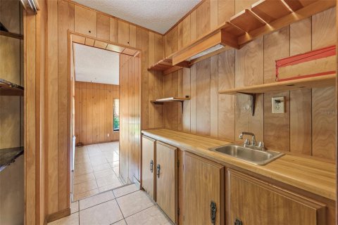 House in Wildwood, Florida 3 bedrooms, 193.24 sq.m. № 1129738 - photo 19