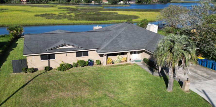 Villa ou maison à Jacksonville, Floride 3 chambres, 279.45 m2 № 771504