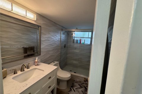 Condo in Tamarac, Florida, 2 bedrooms  № 1840710 - photo 29
