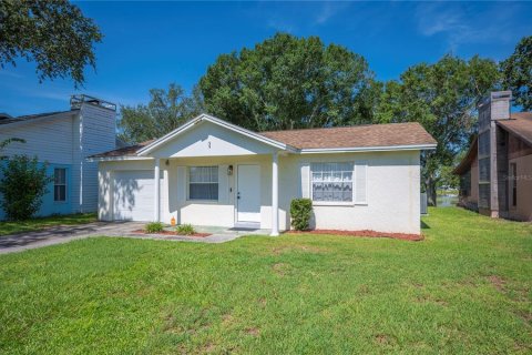 House in Lakeland, Florida 3 bedrooms, 111.85 sq.m. № 1842990 - photo 26