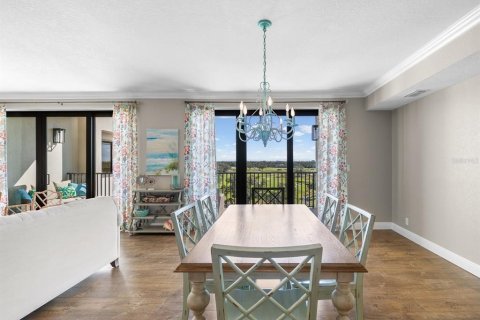 Condo in Belleair, Florida, 2 bedrooms № 2123352 - photo 17