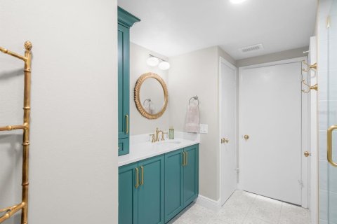 Condo in Belleair, Florida, 2 bedrooms № 2123352 - photo 26