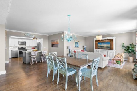 Condo in Belleair, Florida, 2 bedrooms № 2123352 - photo 4