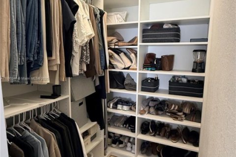 Touwnhouse à louer à Miami, Floride: 3 chambres № 1945275 - photo 25