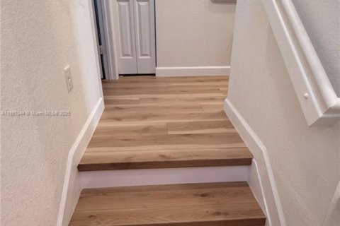 Touwnhouse à louer à Miami, Floride: 3 chambres № 1945275 - photo 20