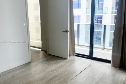 Copropriété à louer à Miami, Floride: 1 chambre, 63.55 m2 № 1944446 - photo 5
