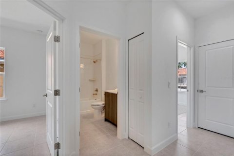 Casa en alquiler en Kissimmee, Florida, 2 dormitorios, 98.1 m2 № 1760168 - foto 19