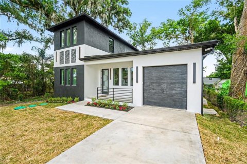 House in Seffner, Florida 3 bedrooms, 194.91 sq.m. № 2093559 - photo 4