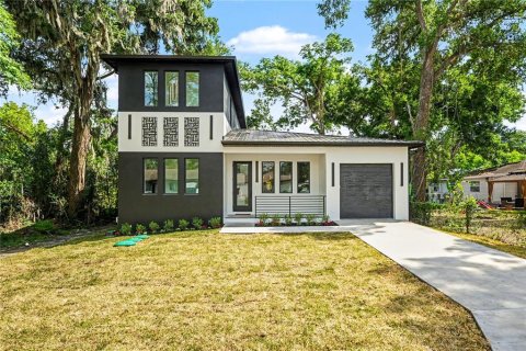 House in Seffner, Florida 3 bedrooms, 194.91 sq.m. № 2093559 - photo 2