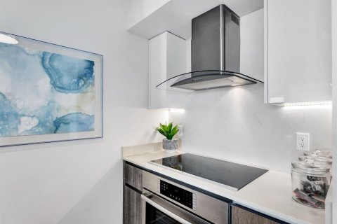 Condo in Delray Beach, Florida, 1 bedroom № 2081946 - photo 29