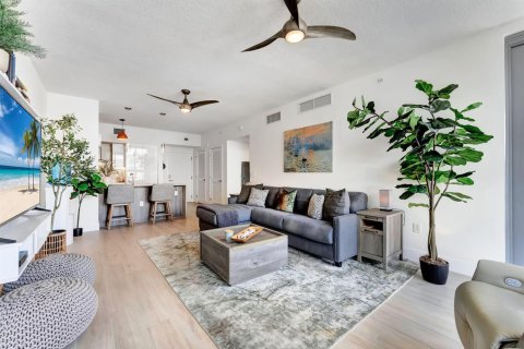 Condo in Delray Beach, Florida, 1 bedroom № 2081946 - photo 2