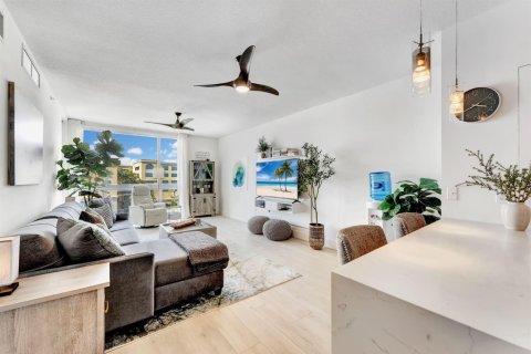 Condo in Delray Beach, Florida, 1 bedroom № 2081946