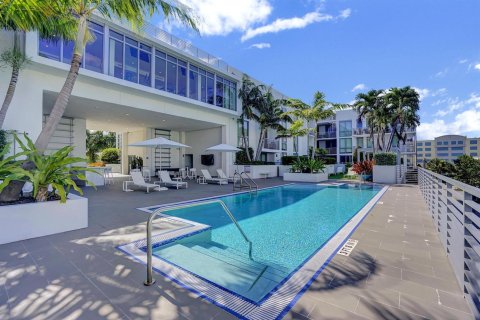 Condo in Delray Beach, Florida, 1 bedroom № 2081946 - photo 11