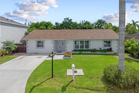 Villa ou maison à vendre à Homestead, Floride: 4 chambres, 185.06 m2 № 1950332 - photo 3