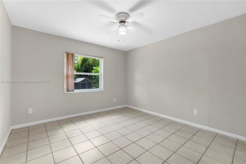 Villa ou maison à vendre à Homestead, Floride: 4 chambres, 185.06 m2 № 1950332 - photo 20