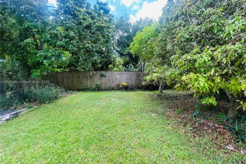 Villa ou maison à vendre à Homestead, Floride: 4 chambres, 185.06 m2 № 1950332 - photo 25