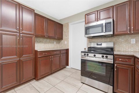 Villa ou maison à vendre à Homestead, Floride: 4 chambres, 185.06 m2 № 1950332 - photo 7