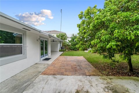 Villa ou maison à vendre à Homestead, Floride: 4 chambres, 185.06 m2 № 1950332 - photo 24
