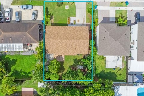 Villa ou maison à vendre à Homestead, Floride: 4 chambres, 185.06 m2 № 1950332 - photo 27