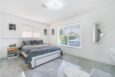 Villa ou maison à vendre à Oakland Park, Floride: 4 chambres, 145.3 m2 № 2038612 - photo 12