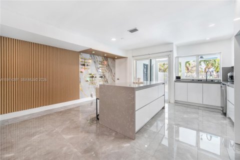 Villa ou maison à Oakland Park, Floride 4 chambres, 145.3 m2 № 2038612