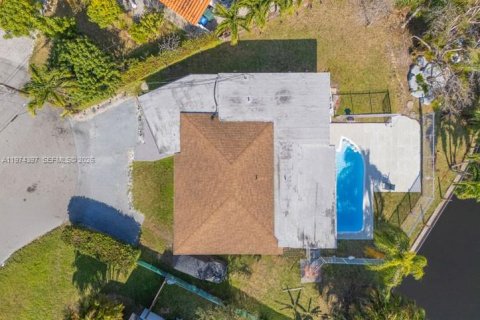 Villa ou maison à vendre à Oakland Park, Floride: 4 chambres, 145.3 m2 № 2038612 - photo 27