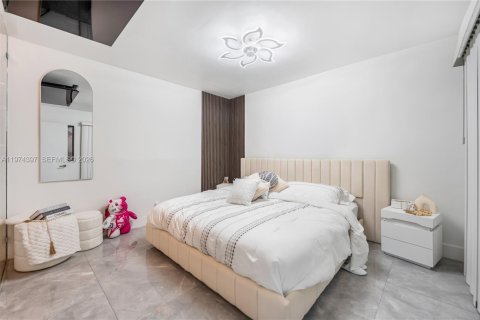 Villa ou maison à vendre à Oakland Park, Floride: 4 chambres, 145.3 m2 № 2038612 - photo 8