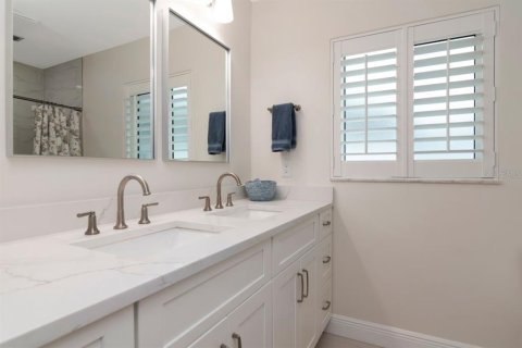 Villa ou maison à vendre à Clearwater, Floride: 5 chambres, 176.33 m2 № 2404845 - photo 25