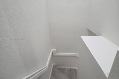 Copropriété à louer à Doral, Floride: 3 chambres, 119.29 m2 № 1927464 - photo 29