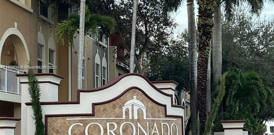 Condo à Doral, Floride, 3 chambres № 1927464