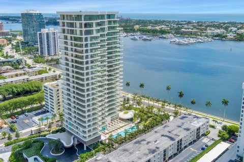 Copropriété à vendre à West Palm Beach, Floride: 3 chambres, 293.39 m2 № 582161 - photo 1