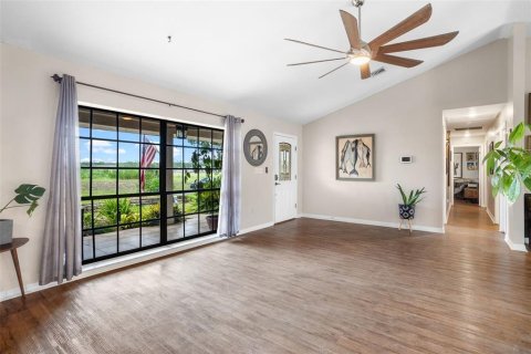 Casa en venta en Eustis, Florida, 3 dormitorios, 205.04 m2 № 1872906 - foto 5