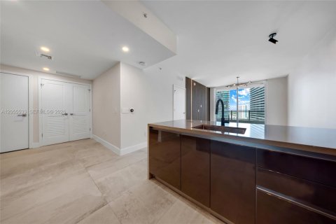 Copropriété à vendre à Miami, Floride: 1 chambre, 69.49 m2 № 2248754 - photo 16