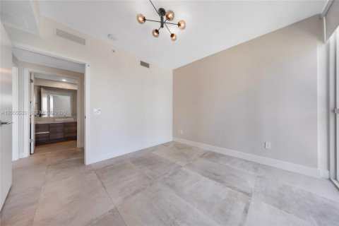 Copropriété à vendre à Miami, Floride: 1 chambre, 69.49 m2 № 2248754 - photo 23