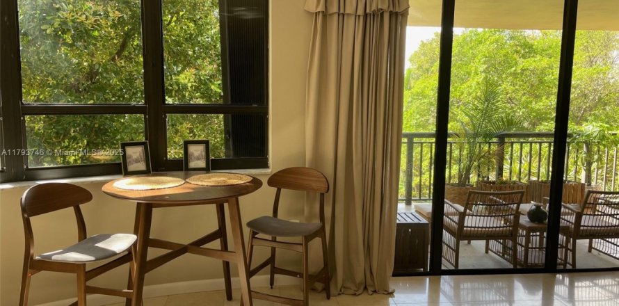 Condo à Bal Harbour, Floride, 3 chambres № 1863929