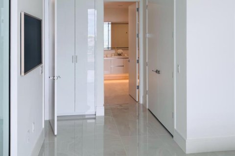 Condo in Lake Park, Florida, 2 bedrooms  № 2243799 - photo 26