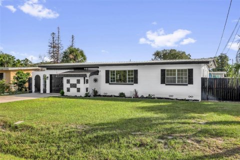 Villa ou maison à vendre à Orlando, Floride: 3 chambres, 143.44 m2 № 2429592 - photo 3