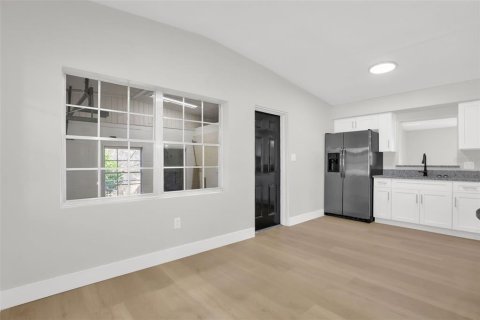 Villa ou maison à vendre à Orlando, Floride: 3 chambres, 143.44 m2 № 2429592 - photo 6