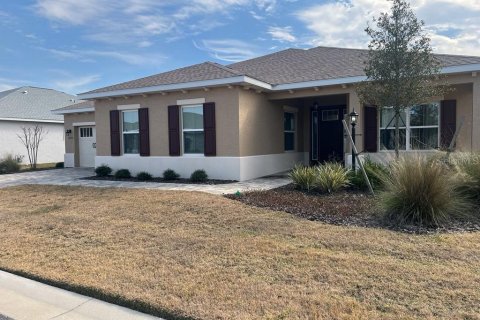 House in Ocala, Florida 2 bedrooms, 230.03 sq.m. № 2219470 - photo 2