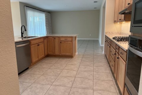 House in Ocala, Florida 2 bedrooms, 230.03 sq.m. № 2219470 - photo 14
