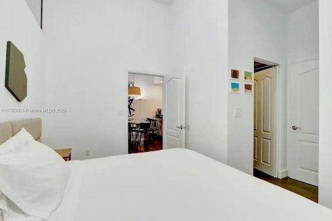 Купить кондоминиум в Майами, Флорида 2 спальни, 76.64м2, № 1958387 - фото 16