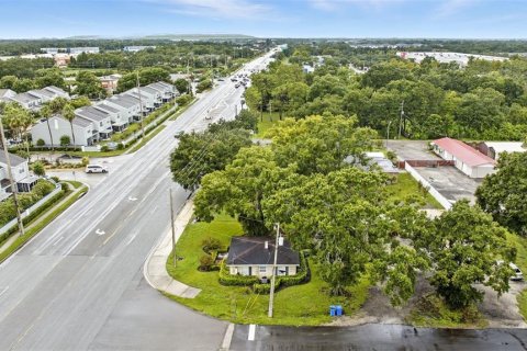 Commercial property in Riverview, Florida 67.63 sq.m. № 2381153 - photo 9